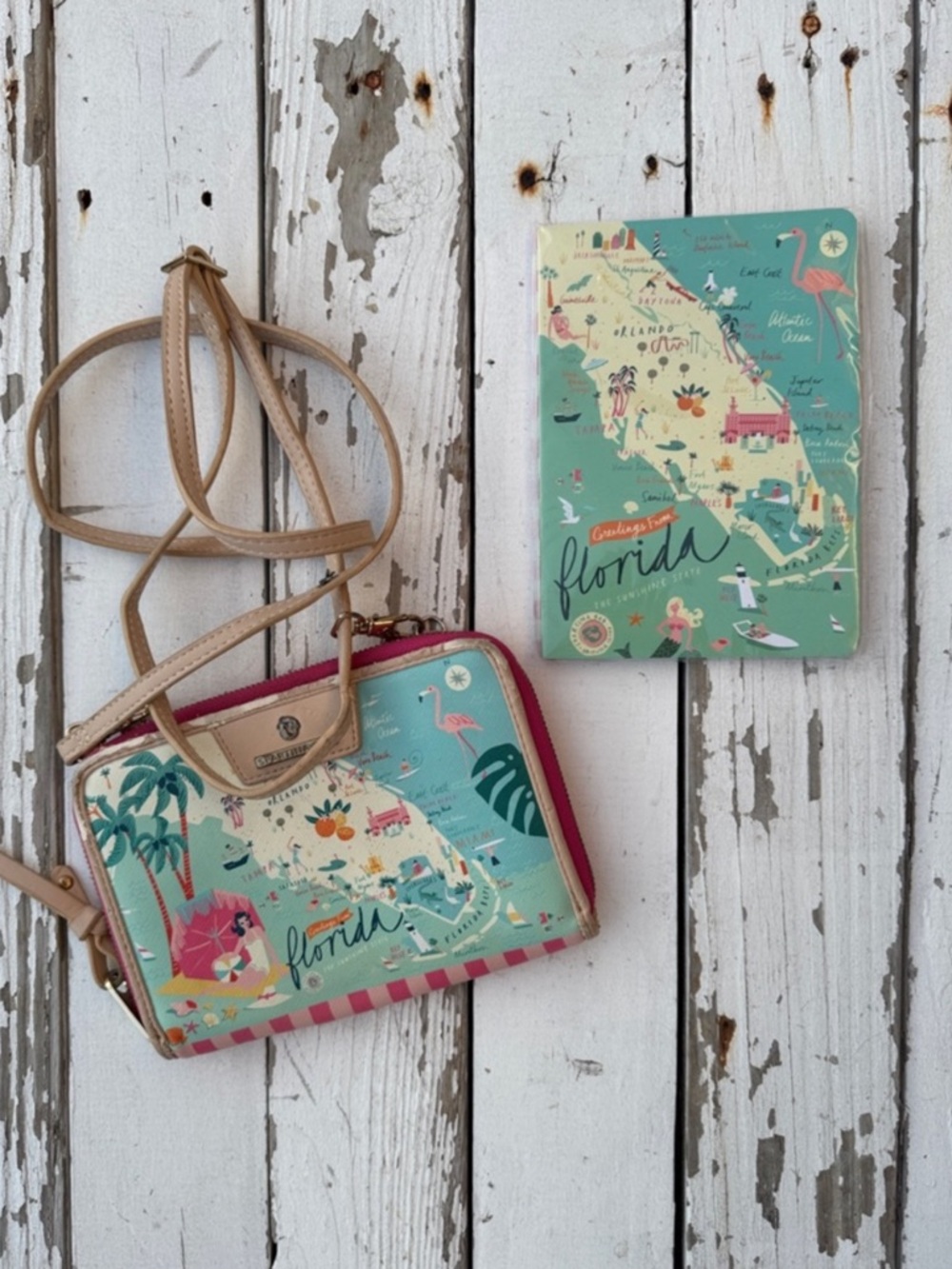 Spartina 449 Florida Maps Collection Crossbody Bag with Florida Notebook - Picture 2 of 12